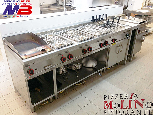 Pizzeria Molino Ristorante varný blok Lotus SUPER 700